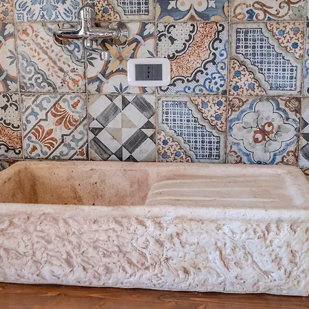 Launiur